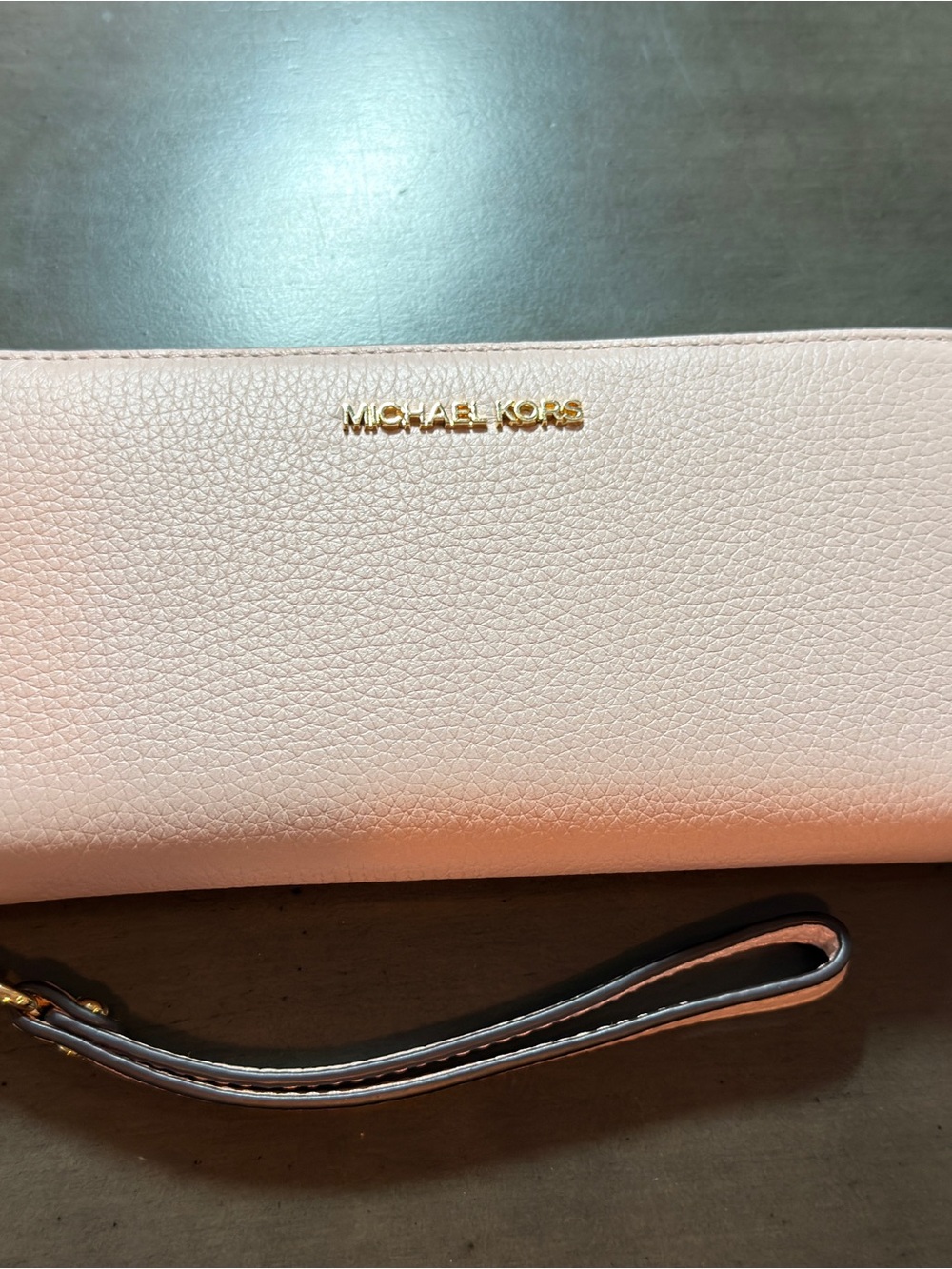 Michael Kors Pale Pink Pebbled Leather Wristlet with Gold Logo